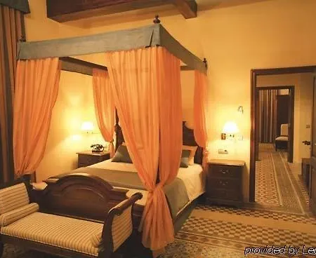 Hotel Retiro 5*